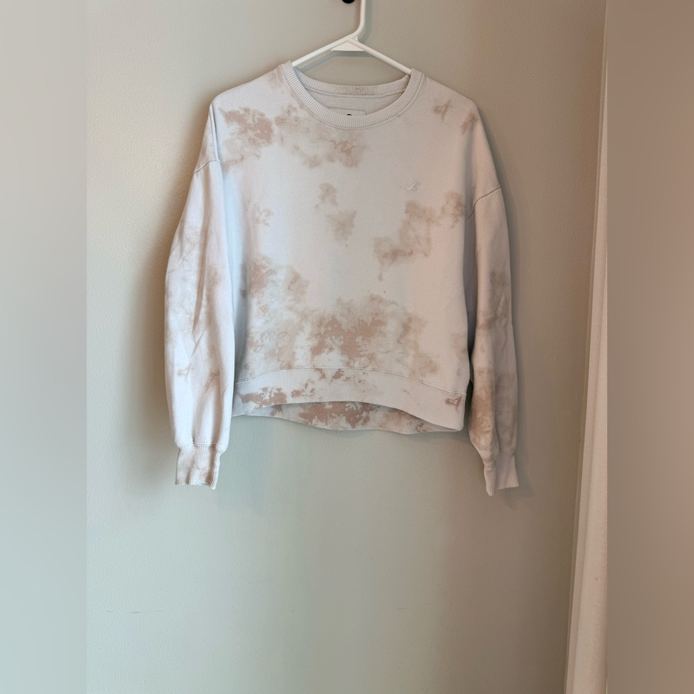 Hollister Light Blush Tie-Dye Crewneck Sweatshirt